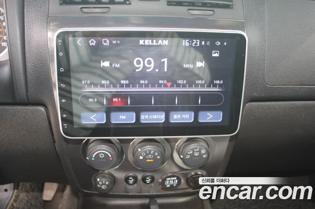 Hummer H3 2006 thumb 10