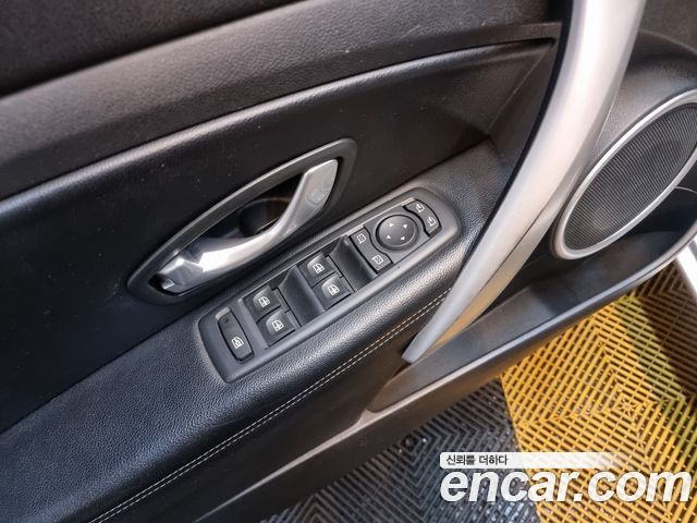 Renault Korea SM3 2009 thumb 9