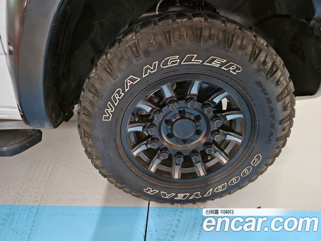 Dodge Ram Pick Up 2020 thumb 7