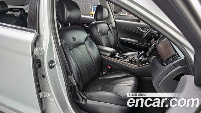 Kia K9 2012 thumb 10