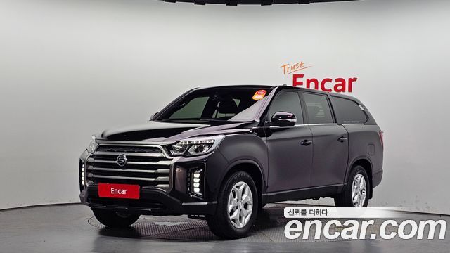 SsangYong Rexton 2021 thumb 2