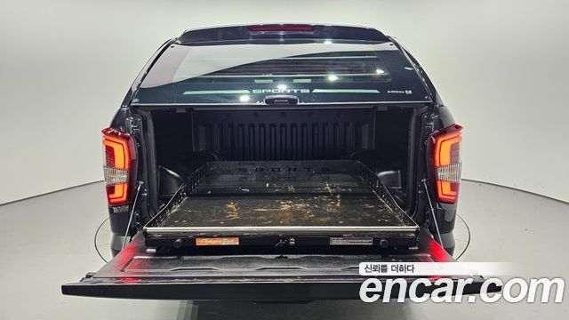 SsangYong Rexton 2021 thumb 11