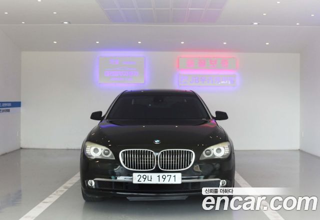 BMW 7 серии 2012 thumb 4