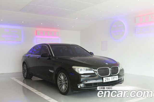 BMW 7 серии 2012 thumb 8