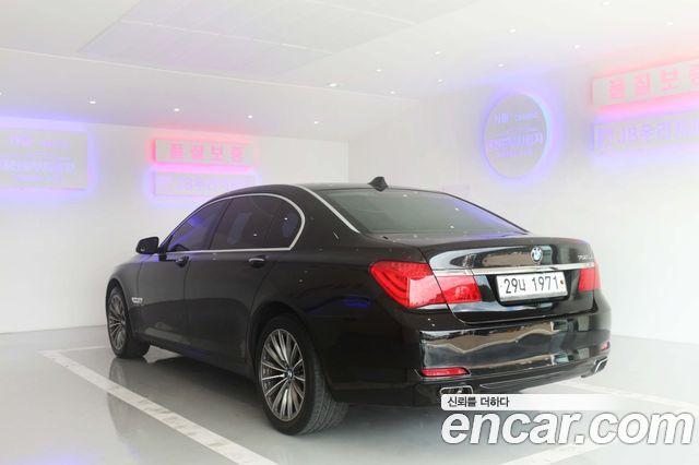 BMW 7 серии 2012 thumb 10