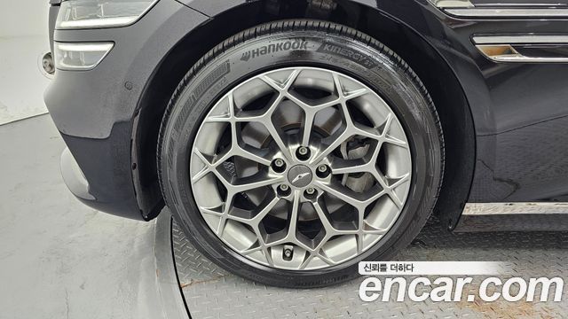 Genesis G80 2021 thumb 6