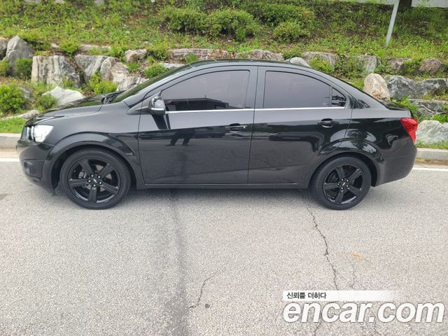 Chevrolet Aveo 2016 thumb 5