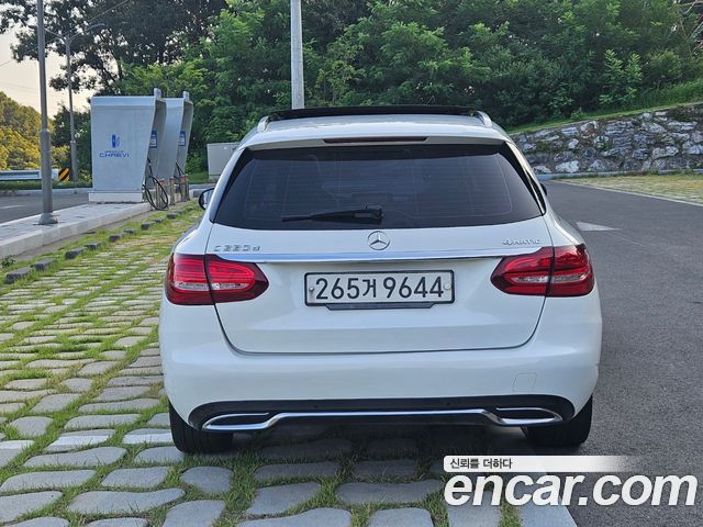 Mercedes-Benz C-Class 2015 thumb 5