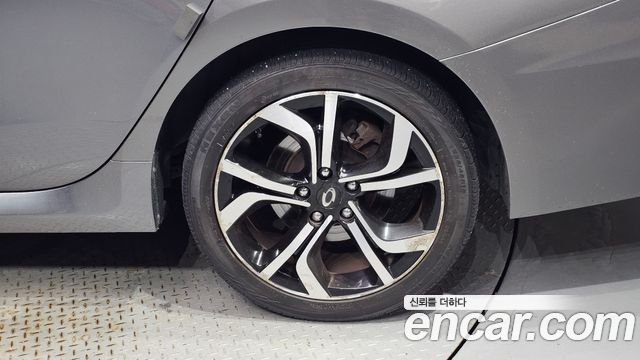 Renault Korea SM7 2015 thumb 5