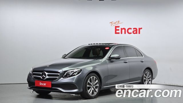 Mercedes-Benz E-Class 2019 thumb 2