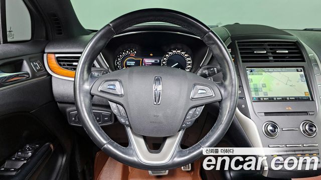 Lincoln MKC 2019 thumb 12