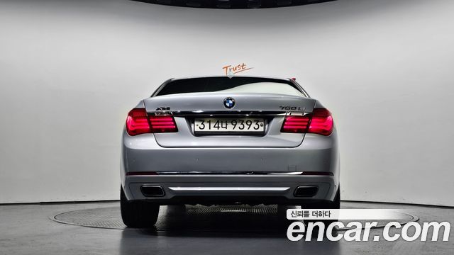 BMW 7 серии 2013 thumb 5
