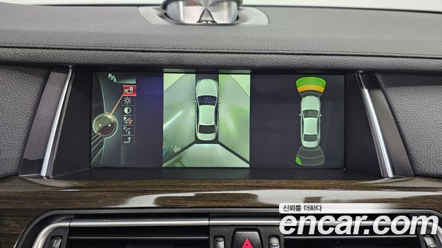 BMW 7 серии 2013 thumb 12
