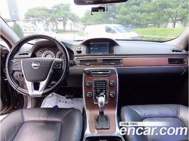 Volvo S80 2013 thumb 8