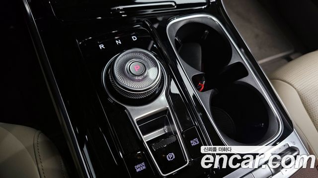 Kia Carnival 2022 thumb 9