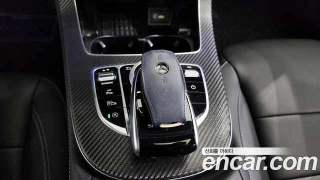 Mercedes-Benz E-Class 2020 thumb 9