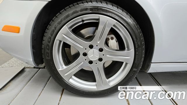 Mercedes-Benz CLS 2005 thumb 6