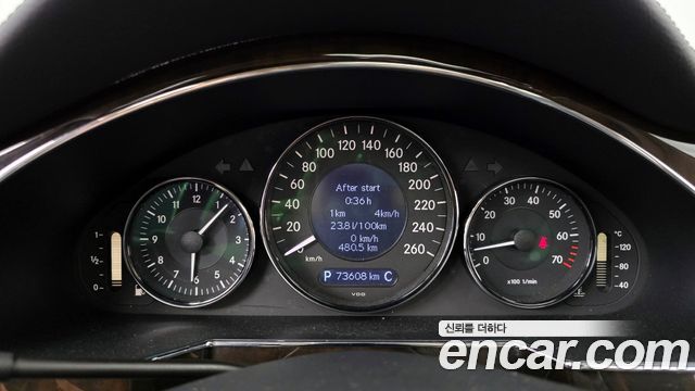Mercedes-Benz CLS 2005 thumb 9