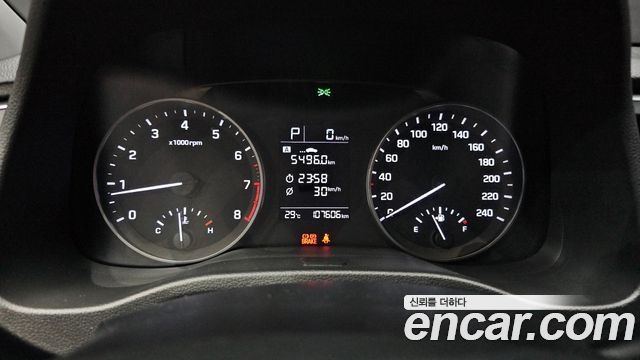 Hyundai Avante 2018 thumb 9