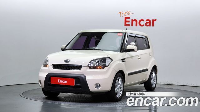 Kia Soul 2011 thumb 2