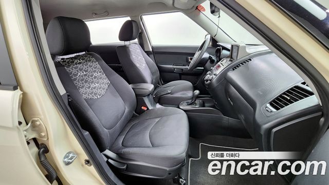 Kia Soul 2011 thumb 10