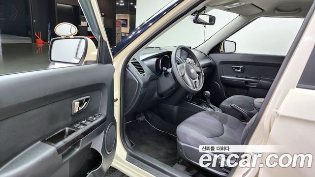 Kia Soul 2011 thumb 12
