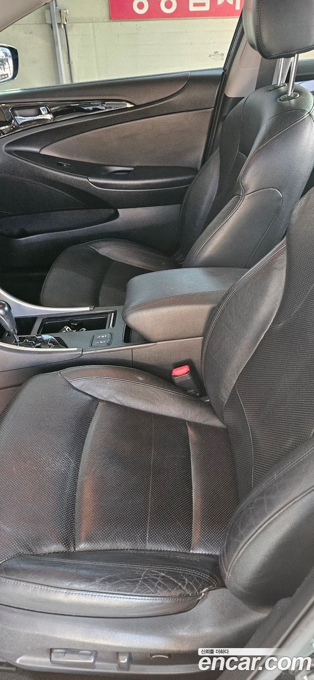 Hyundai Sonata 2010 thumb 11