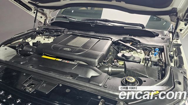 Land Rover Range Rover 2015 thumb 7