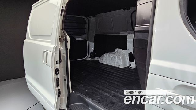 Hyundai Starex 2019 thumb 12