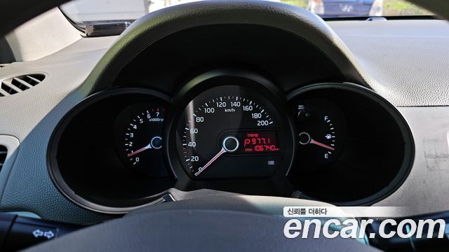 Kia Morning 2014 thumb 8