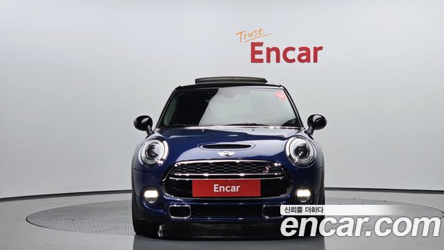 Mini Hatch 2014 thumb 4