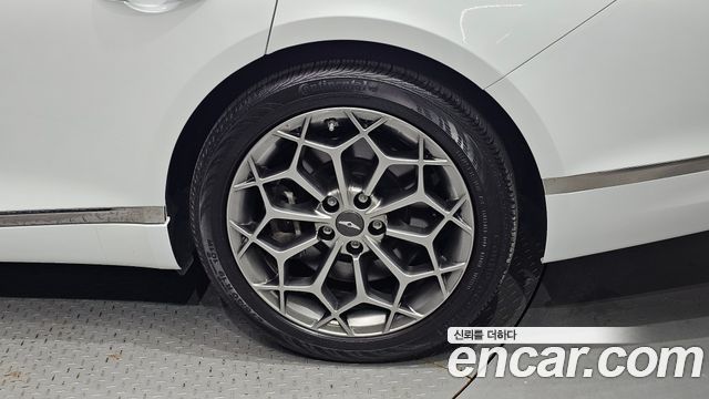 Genesis G80 2022 thumb 6