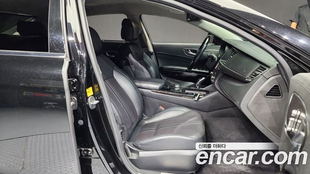 Kia K9 2013 thumb 12