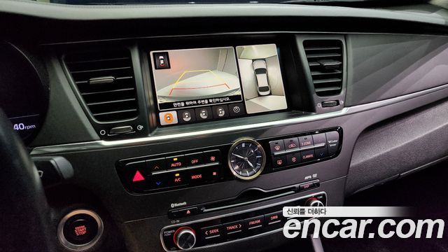 Kia K9 2013 thumb 11