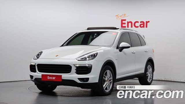 Porsche Cayenne 2015 thumb 2