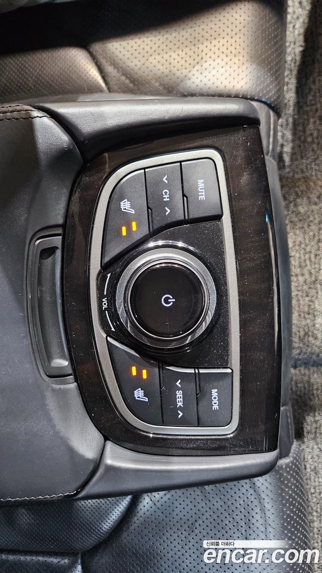 Hyundai Grandeur 2011 thumb 8