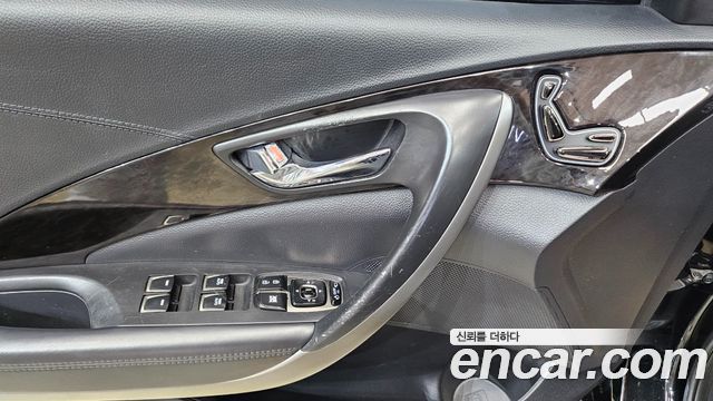 Hyundai Grandeur 2011 thumb 9