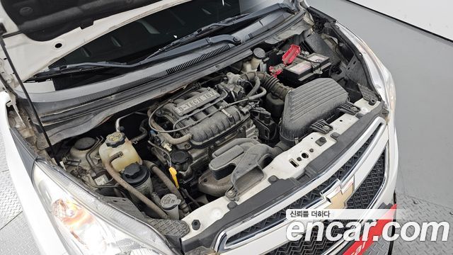 Chevrolet Spark 2011 thumb 6
