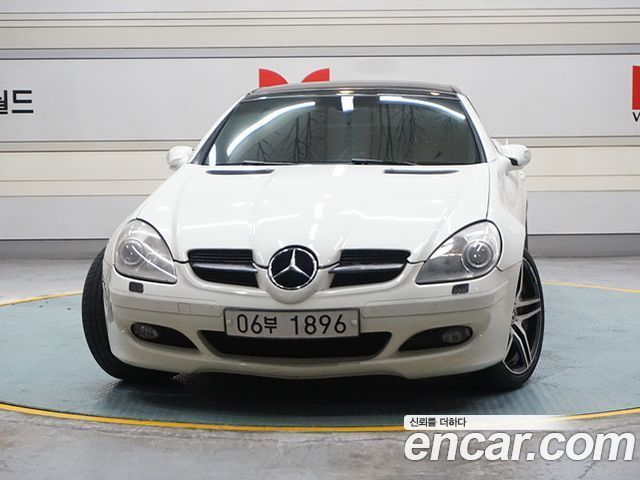 Mercedes-Benz SL 2005 thumb 2