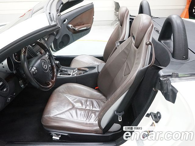 Mercedes-Benz SL 2005 thumb 11