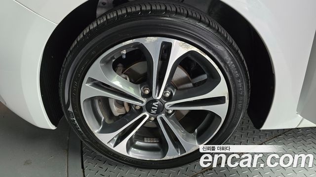 Kia K3 2014 thumb 5