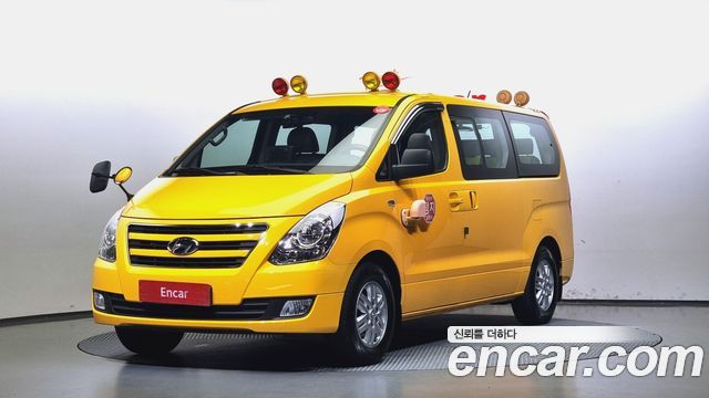 Hyundai Starex 2018 thumb 2