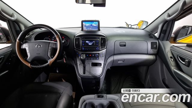 Hyundai Starex 2018 thumb 8