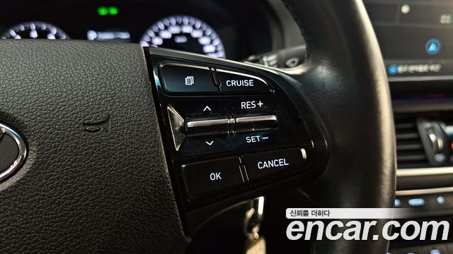 Hyundai Grandeur 2018 thumb 12
