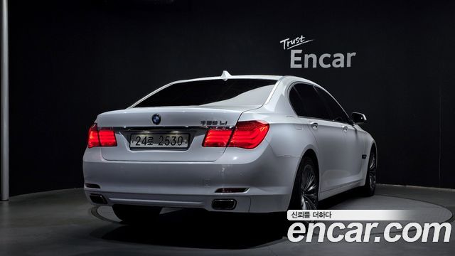BMW 7 серии 2010 thumb 3