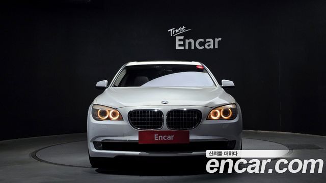 BMW 7 серии 2010 thumb 4