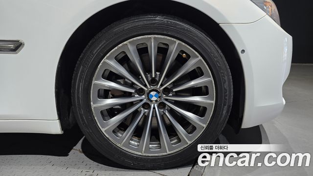BMW 7 серии 2010 thumb 6