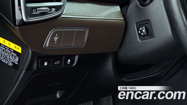 Hyundai Grandeur 2016 thumb 11