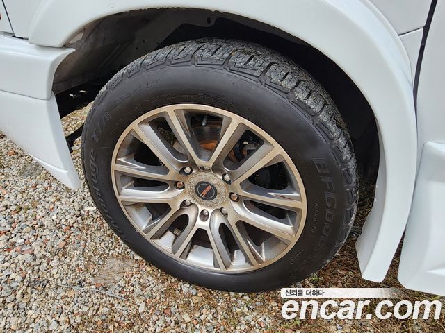 GMC Savana 2020 thumb 6
