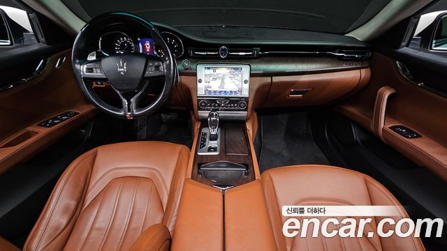 Maserati Quattroporte 2016 thumb 8
